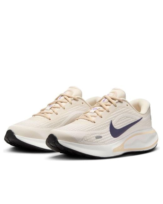 Nike White (Wmns) Journey Run 'Pale Ivory'