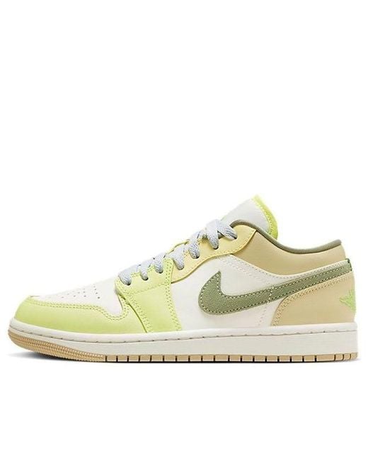 Nike White 1 Low