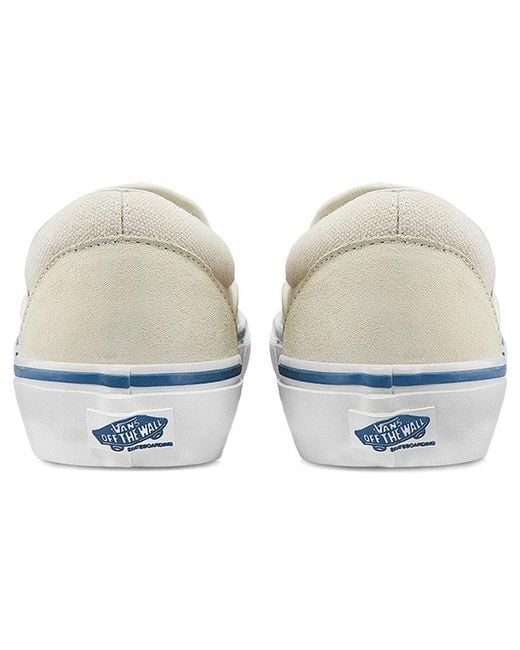 Vans White Slip-On Casual Low Tops Skateboarding Shoes for men