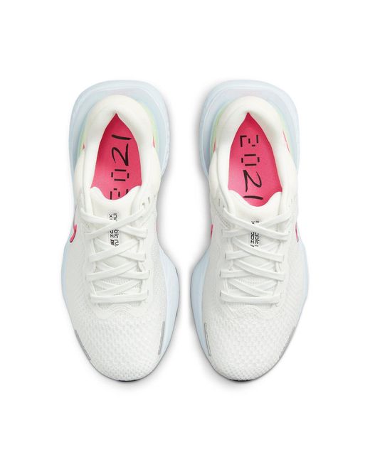 Nike White (Wmns) Zoomx Invincible Run Flyknit 'Rawdacious'