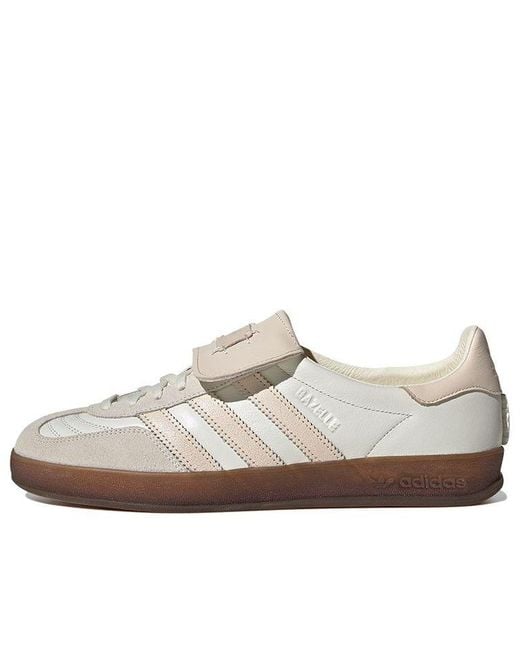 Adidas White X Foot Industry Gazelle Indoor Sand Strata' for men