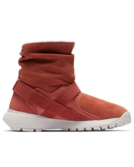 Nike Red (Wmns) Golkana Boot 'Dusty Peach'
