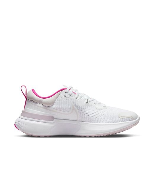 Nike White (Wmns) React Miler 2 Marathon/Sneakers