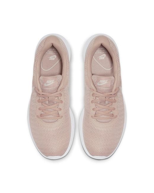 tanjun nike pink