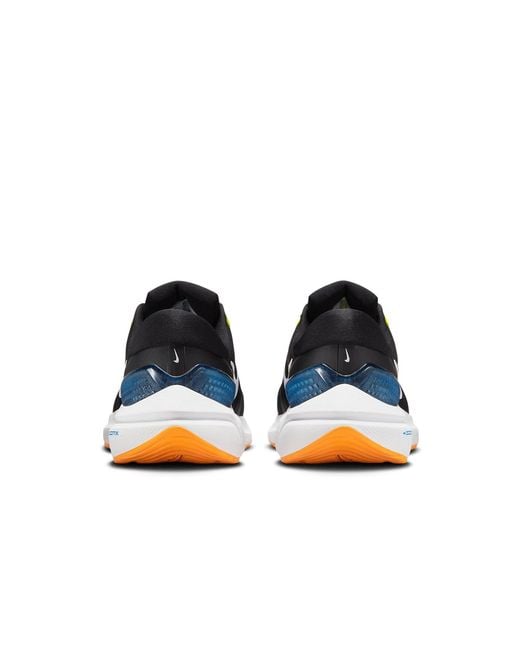 Nike Blue Air Zoom Vomero 16 Sneaker for men