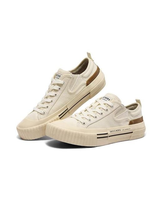 Skechers White (Wmns) New Moo