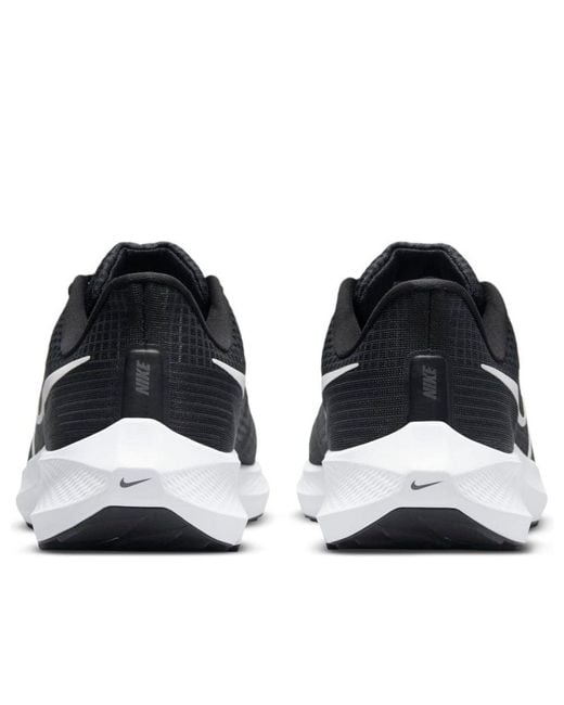 Nike Black Air Zoom Pegasus 39 Road Running Shoes for men