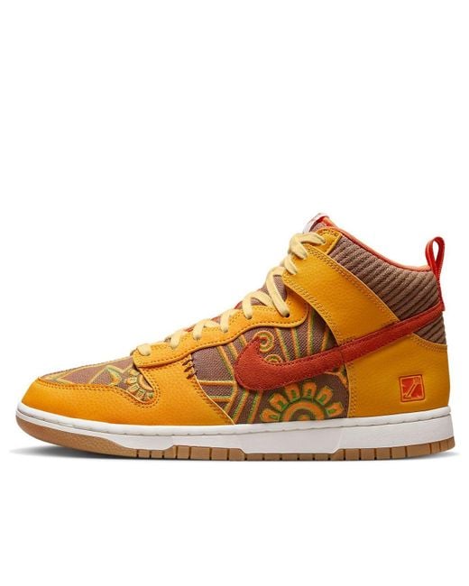 Nike Brown Dunk High 'Somos Familia' for men