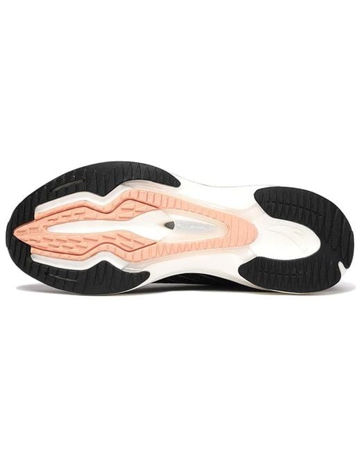 Anta Black (Wmns) Mach 1.0 'Wormhole Tech'