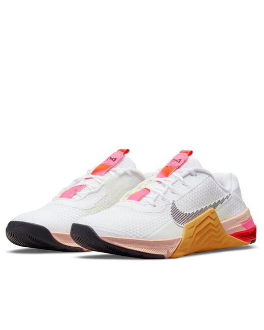 Nike White (Wmns) Metcon 7 X 'Rawdacious'