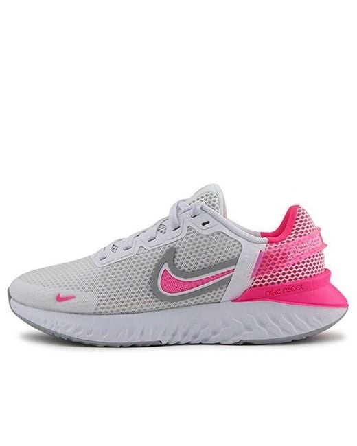 Nike Pink (Wmns) Legend React 3 Blast'