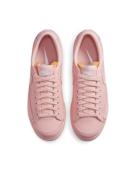 Nike Pink (Wmns) Blazer Low Platform 'Atmosphere'