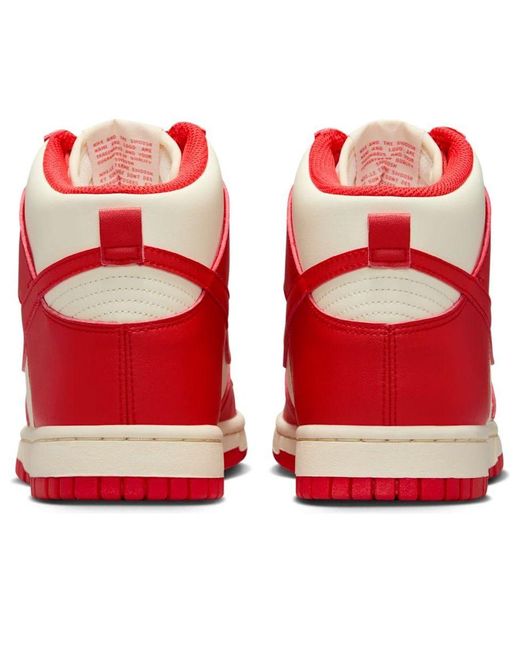 Nike Red (Wmns) Dunk High Next Nature 'Coconut Milk Light Crimson'
