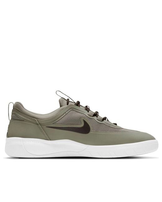 Nike Brown Nyjah Free 2.0 Sb 'Light Army' for men