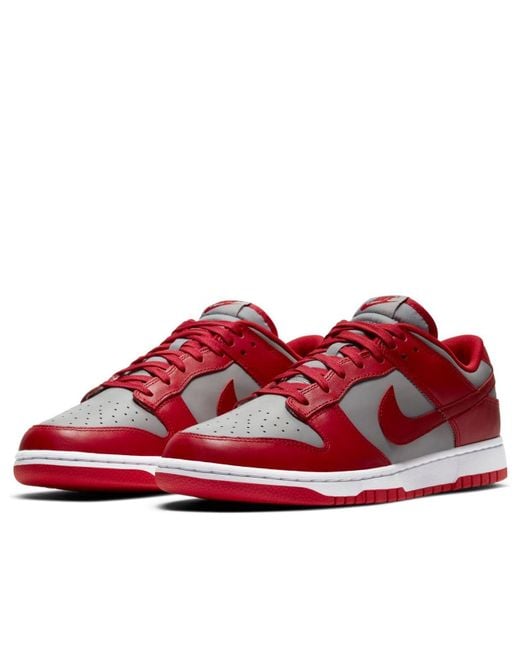 Nike Red Dunk Low 'Unlv' 2021 for men