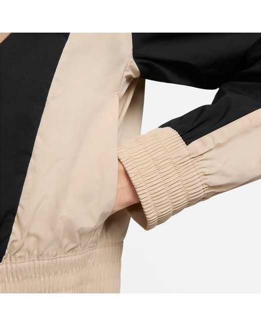 Nike Black (Wmns) Sportswear Collection Woven Jacket
