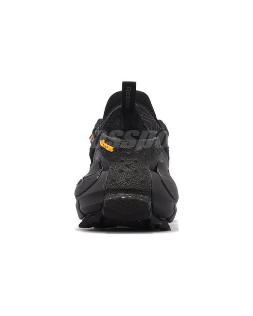 Reebok Black Zig Kinetica 2.5 Edge Pure' for men