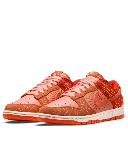 Nike Red (Wmns) Dunk Low 'Winter Solstice'