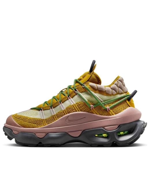 Nike Brown (Wmns) Air Max Flyknit Venture 'Bronzine Smokey Mauve'