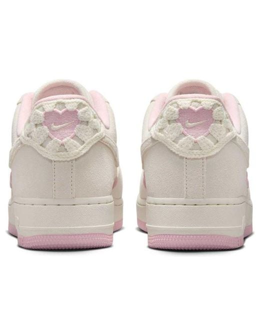 Nike White (Wmns) Air Force 1 Low 'Valentine's Day' 2025