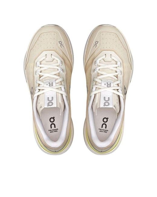 On Shoes White (Wmns) The Roger Advantage Pro 'Cream Limelight'