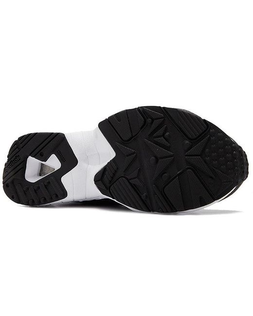 Reebok Black Intv 20