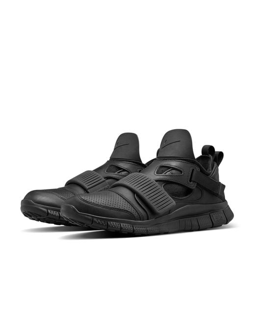 Nike Black Free Huarache Carnivore Sp for men