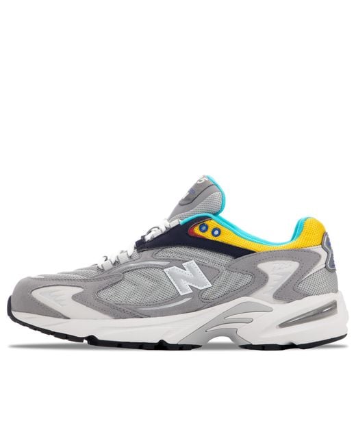 New Balance White 725 Sneakers for men