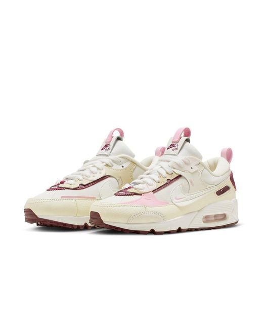 Nike White (Wmns) Air Max 90 Futura 'Valentine's Day'