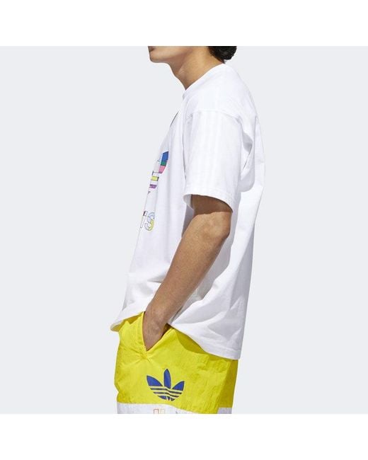 Adidas White Originals Flag Lag Fill Tee Sports Short Sleeve for men