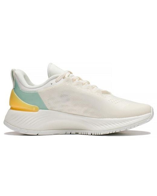 Li-ning White (Wmns) Yueying Element