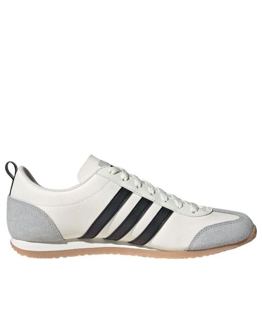Adidas White Vs Jog 2.0 for men