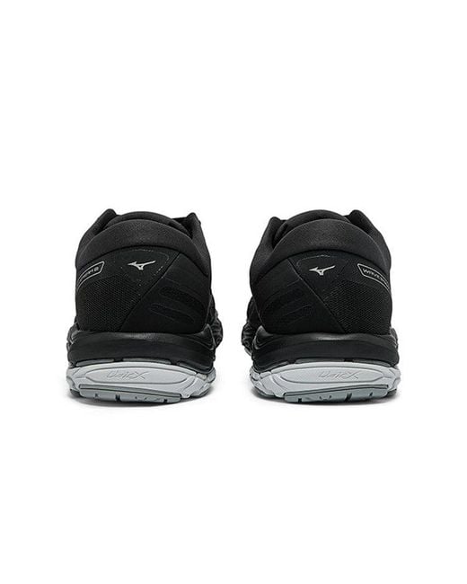 Mizuno Black Wave Stream 2 for men