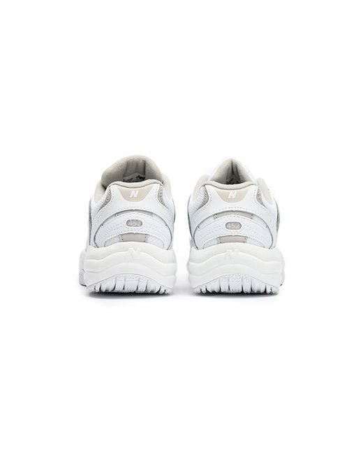 New Balance White (Wmns) 452 Light Cliff'
