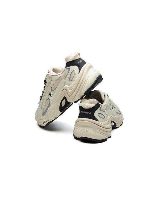 Fila White Fila Pantera Low Top Running Shoes for men