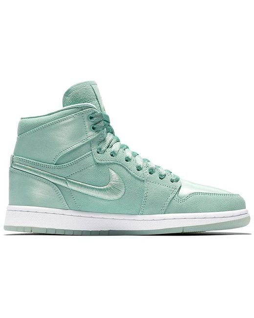 Nike Blue (Wmns) 1 Retro High 'Season Of Her: Mint'