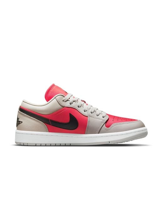 Nike Pink (Wmns) 1 Low 'Light Iron Ore Siren'
