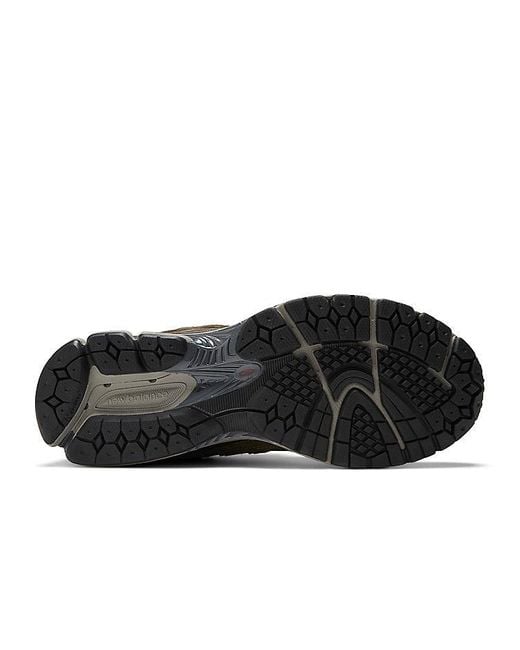 New Balance Black 2002R 'Protection Pack for men