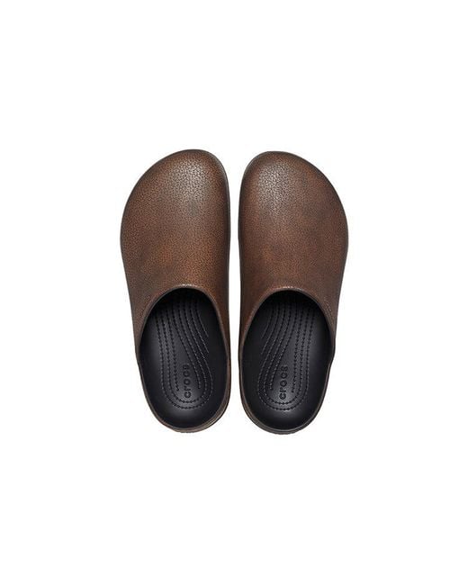 CROCSTM Brown Dylan Burnished Clogs 'Mocha'
