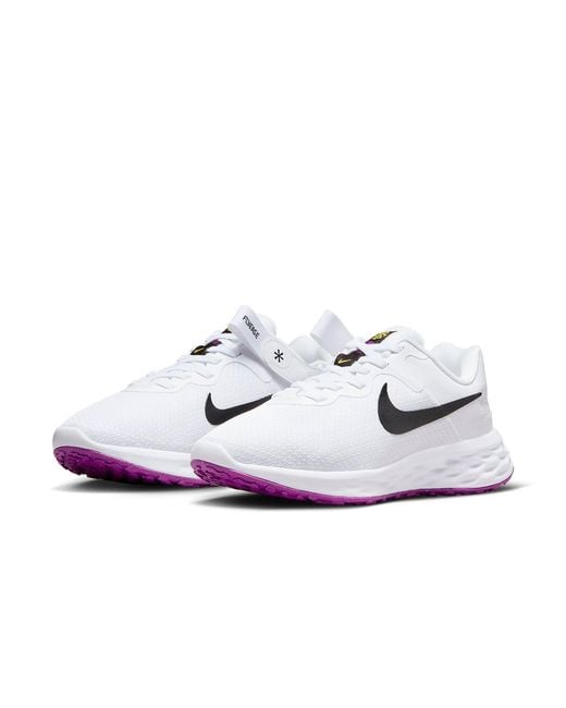 Nike White (Wmns) Revolution 6 Flyease Next Nature