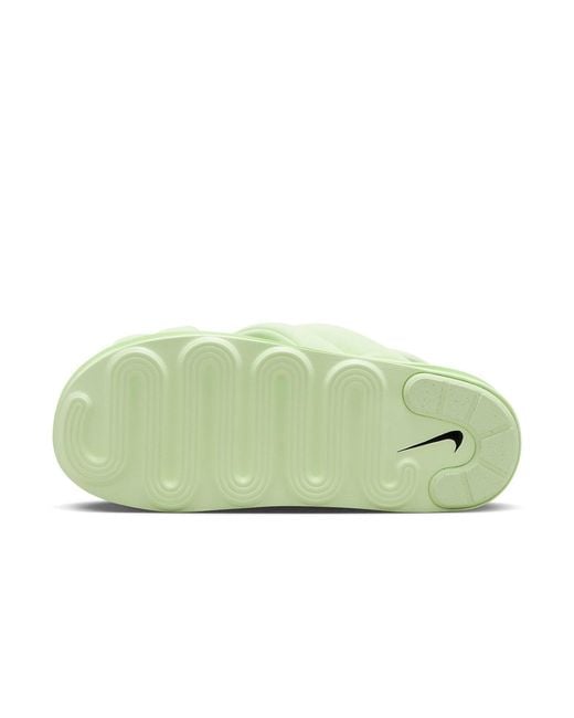 Nike Green (Wmns) Air Max Isla Sandals 'Barely Volt'