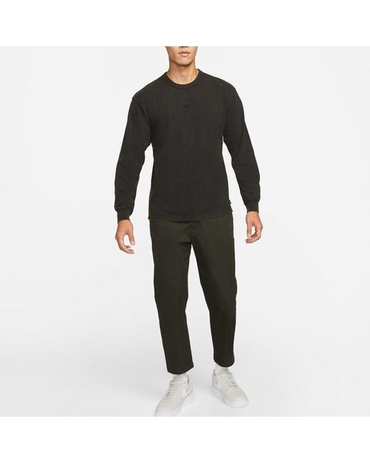 Nike Black Solid Color Small Logo Round Neck Long Sleeves T-Shirt for men