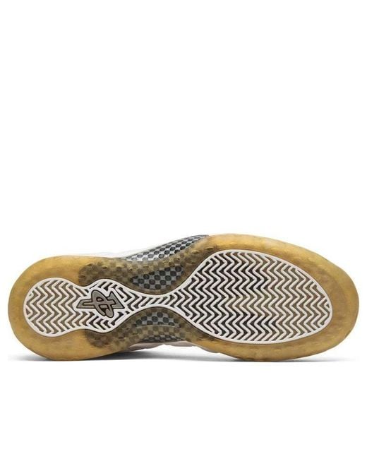Nike White Air Foamposite One -Out' for men
