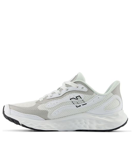 New Balance White Fresh Foam Arishi V4 With Ight Old Etallic And Gum' for men