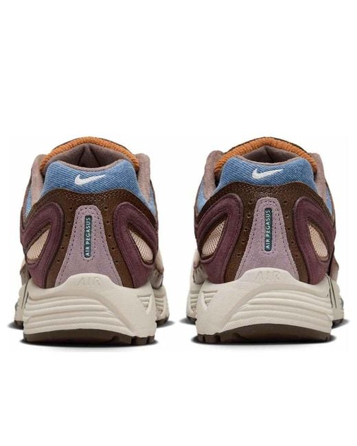 Nike Brown (Wmns) Air Pegasus 2005 'Light Orewood Burgundy'