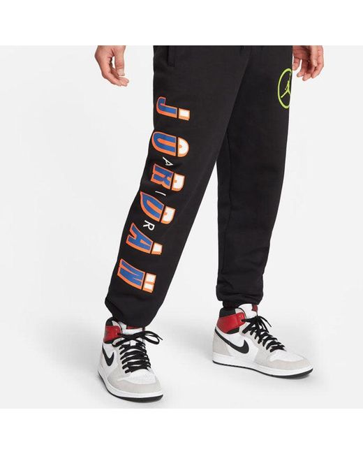 Nike Black Sports Sweatpants for men