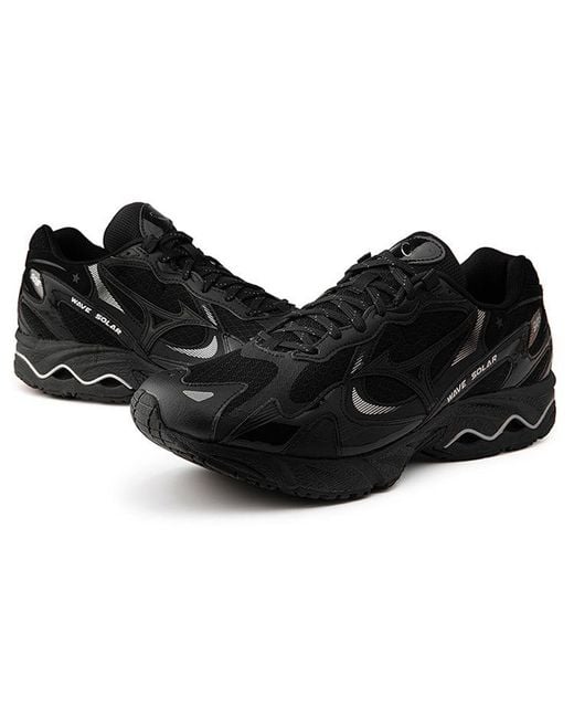 Mizuno Black Wave Solar for men