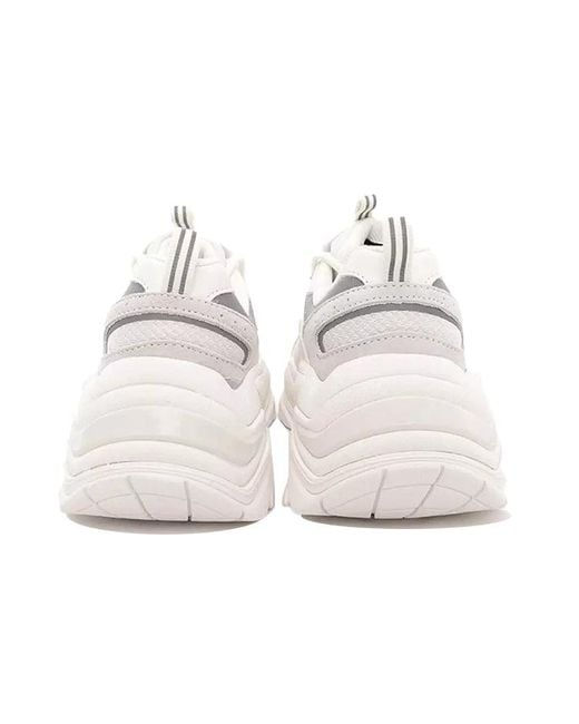 Fila White Fishbones Low Top Running Shoes