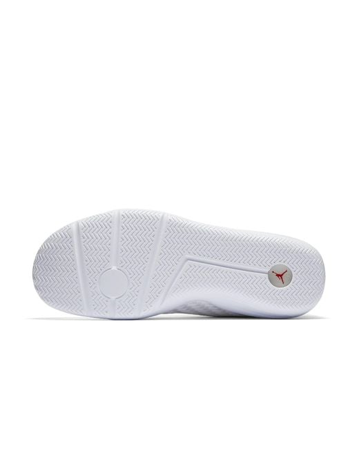 Nike White Eclipse Chukka Gym' for men