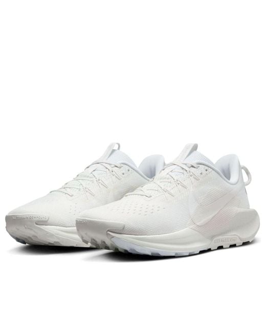Nike White React Pegasus Trail 5 'Summit' for men